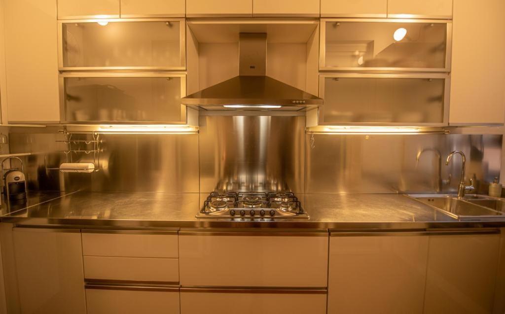 Anna Trevi 52 Luxury Appartment — Photos 2