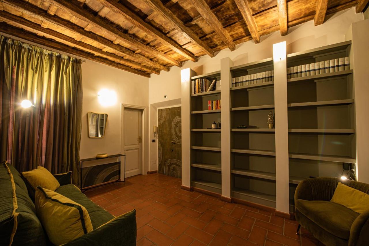 Anna Trevi 52 Luxury Appartment — Photos 1
